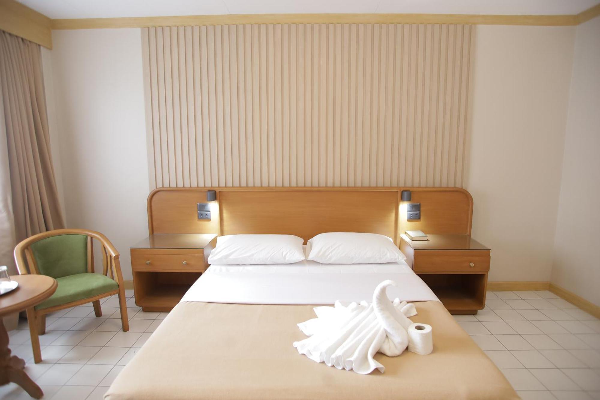 Hotel Soriente Manille Extérieur photo
